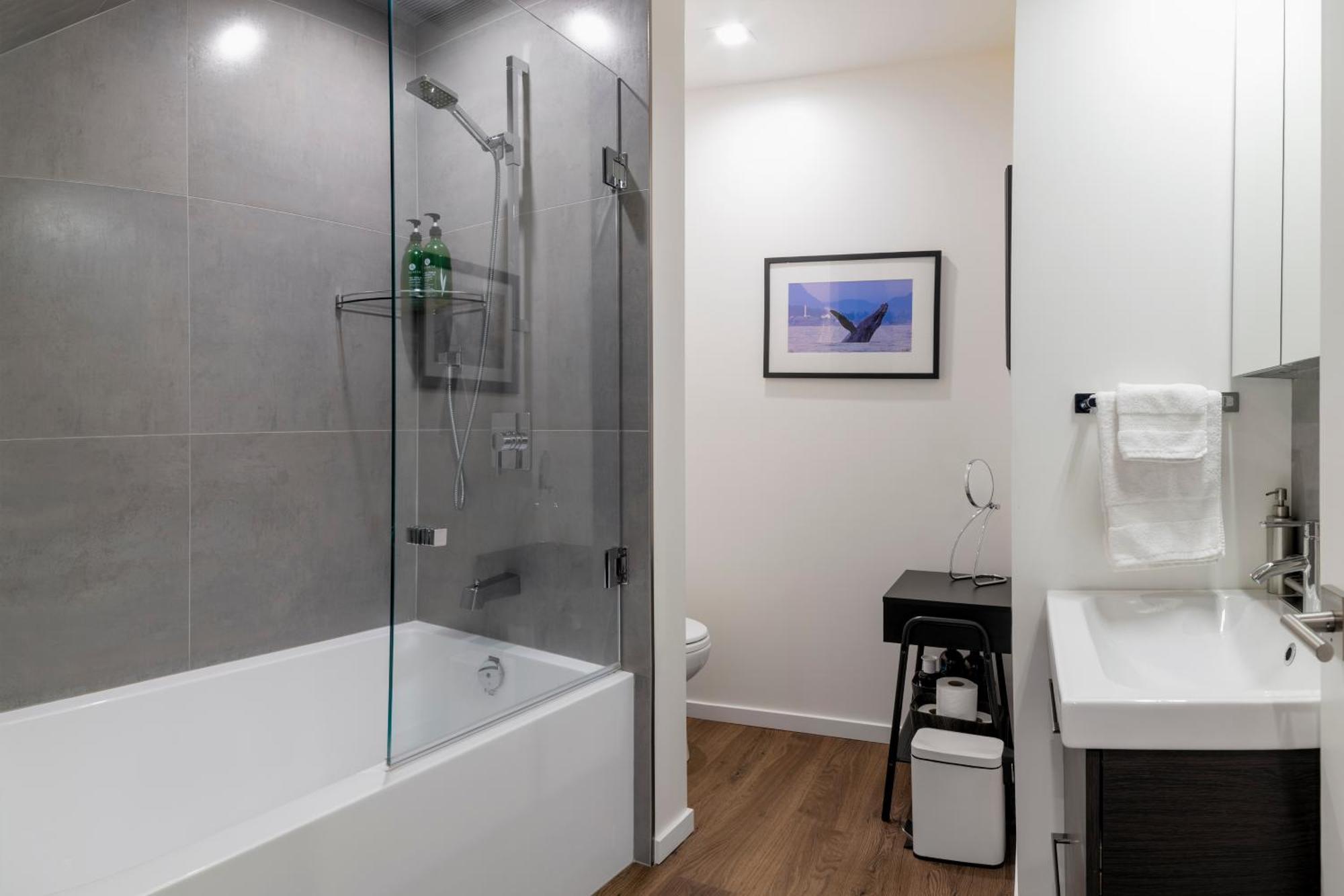 Storm Cove Suites Ucluelet Zimmer foto