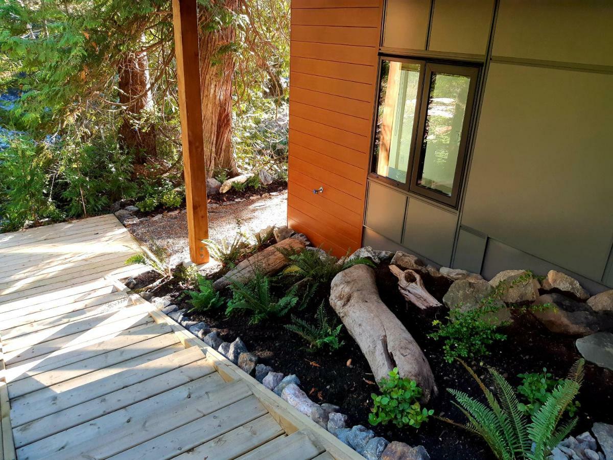 Storm Cove Suites Ucluelet Exterior foto